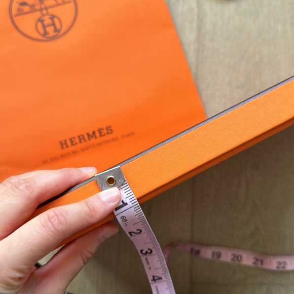 Hermes shopping bag, box, and original ribbon shawl 140 size - Picture 6 of 12